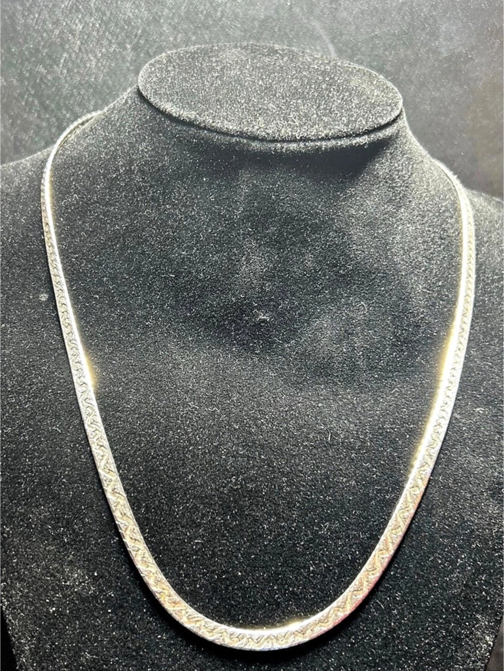 Vintage 925 Sterling Silver 4mm Engraved Floral Herringbone Necklace 12.26g-Nice